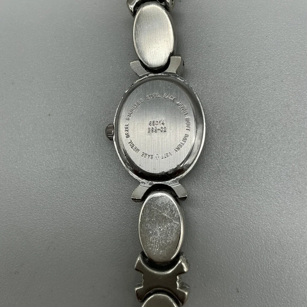 Gloria Vanderbilt Scarab 65014 Womens Watch 18mm MOP Dial New Battery 7.5